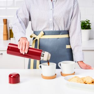 فلاسک استیل قرمز رنگ 0.5 لیتری مدل HÄLSA